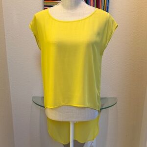 Women's Yellow High-Low Cap Sleeve Top